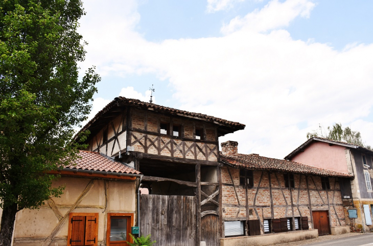 La Commune - Pont-de-Veyle