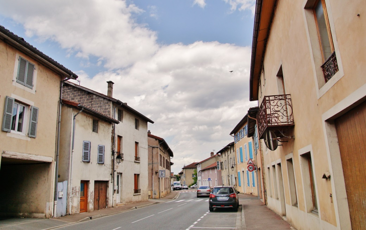 La Commune - Pont-de-Veyle