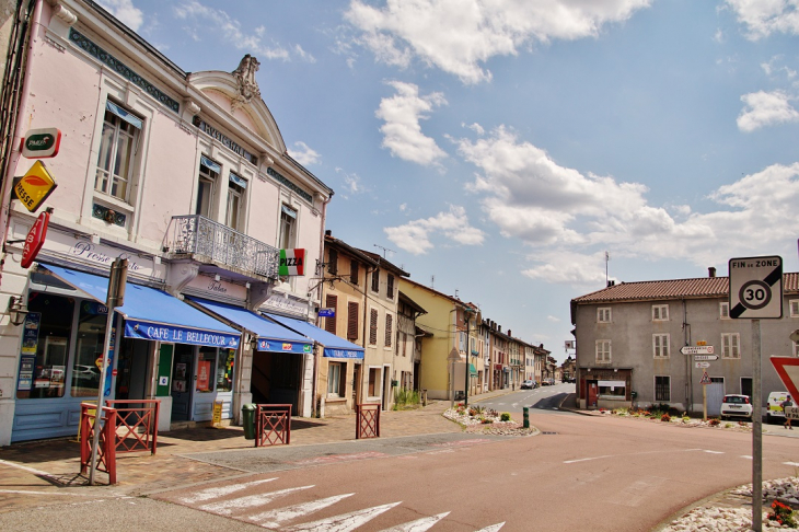 La Commune - Pont-de-Veyle