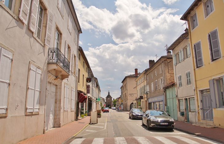 La Commune - Pont-de-Veyle