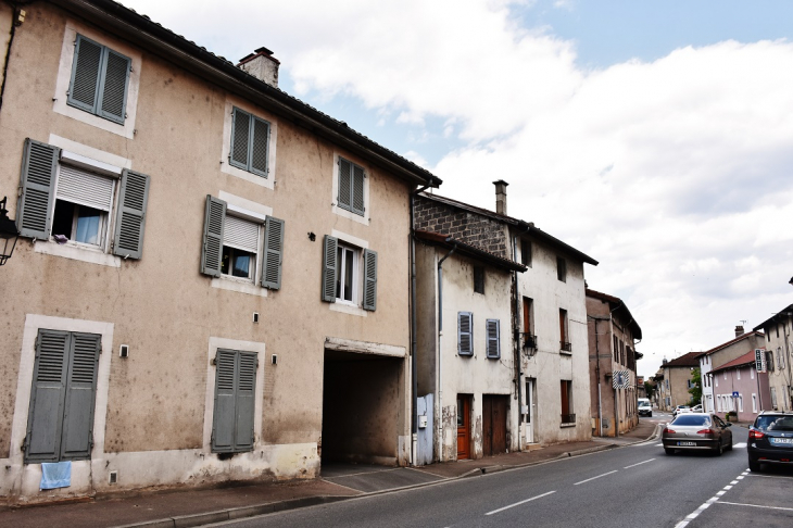 La Commune - Pont-de-Veyle