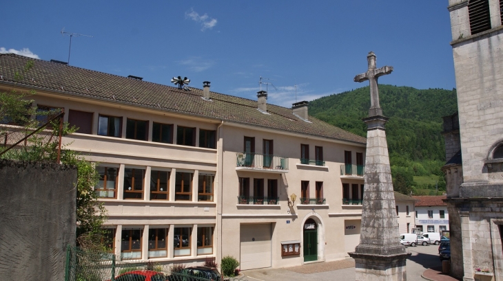 La Mairie - Saint-Germain-de-Joux