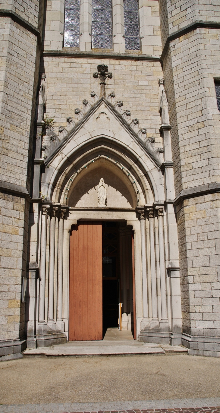 *-église Saint-Martin - Saint-Martin-du-Frêne