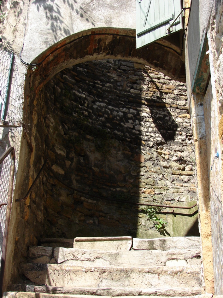 Le Passage du Grenier à Sel - Trévoux