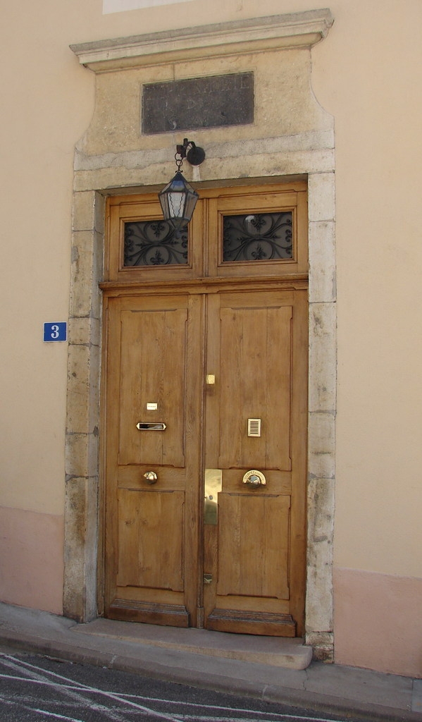 La Porte de l'Ancienne Imprimerie - Trévoux