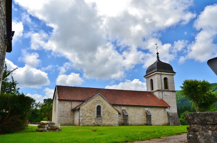 -+église St Jean-Baptiste 15 Em Siècle - Vieu-d'Izenave