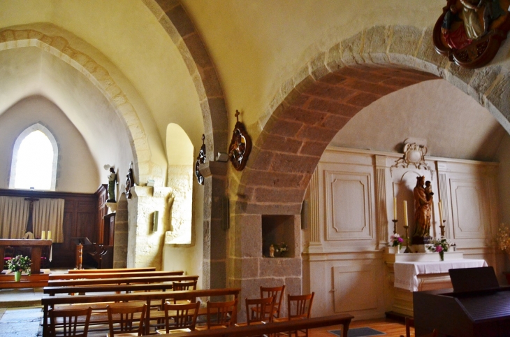 -+église St Jean-Baptiste 15 Em Siècle - Vieu-d'Izenave