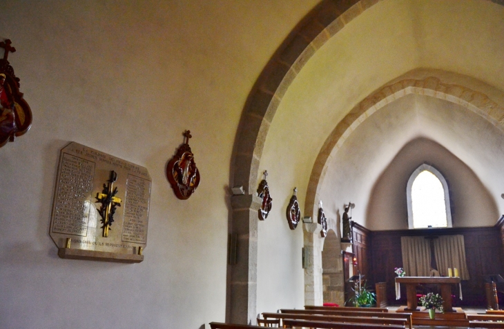 -+église St Jean-Baptiste 15 Em Siècle - Vieu-d'Izenave