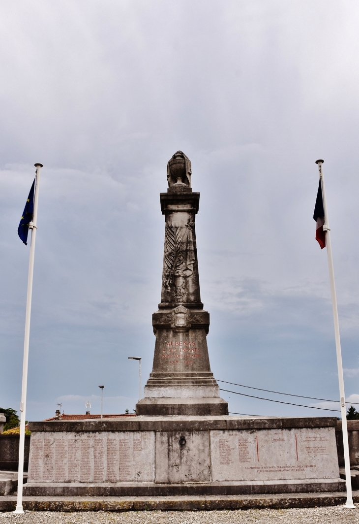 Monument-aux-Morts - Aubenas