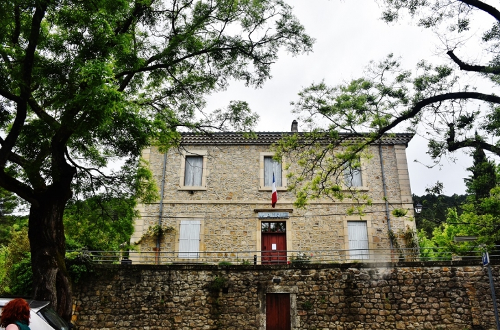 La Mairie - Banne