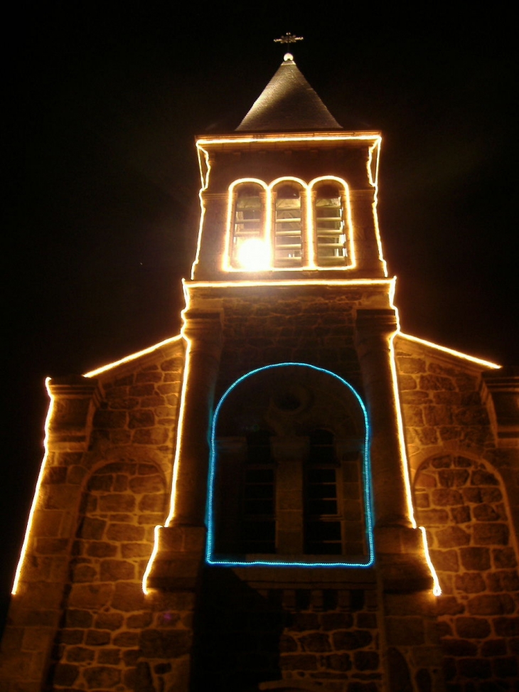 Eglise illuminée - Bogy