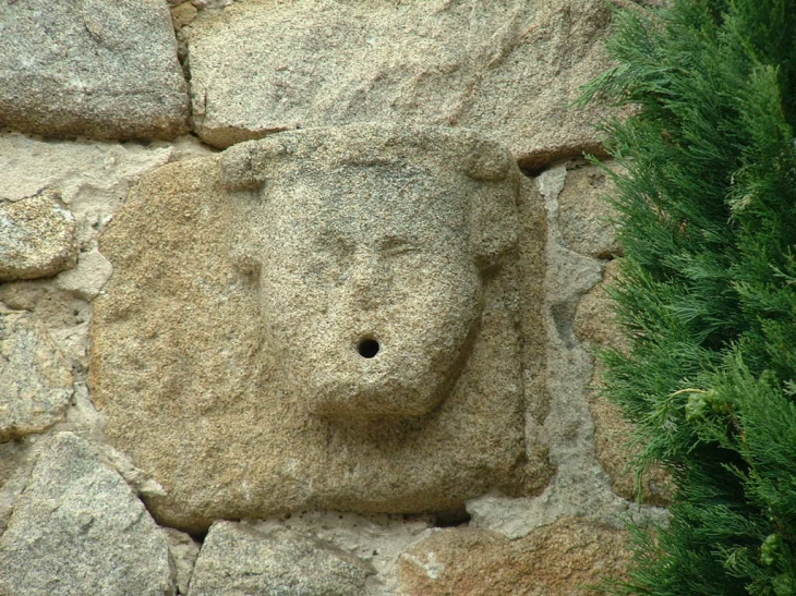 Dans les Rues du Village - Boucieu-le-Roi