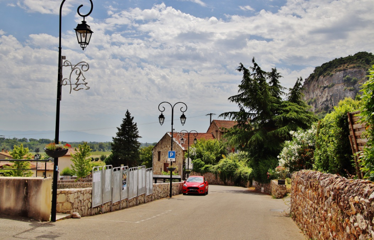 La Commune - Châteaubourg