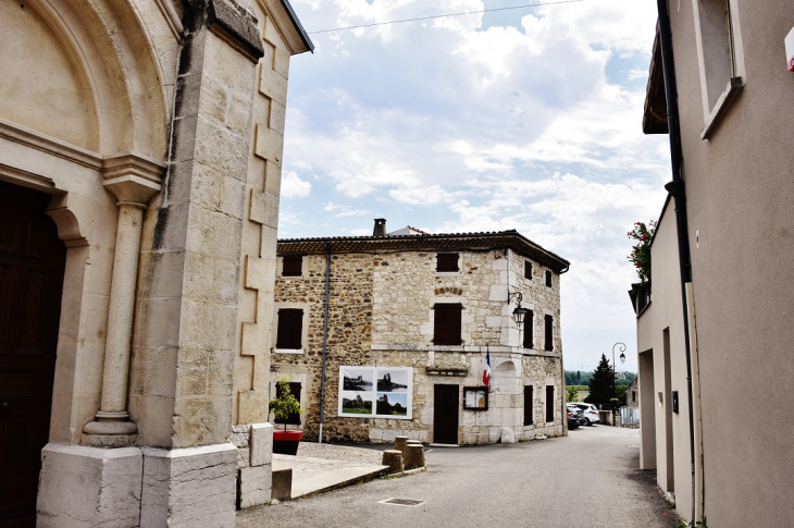 La Commune - Châteaubourg