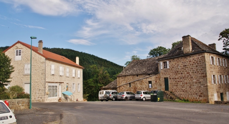  - Issarlès