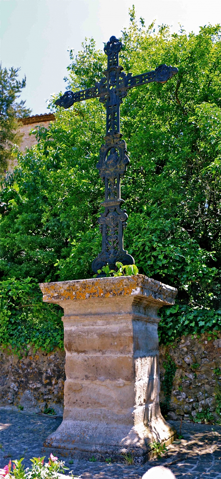 Croix de chemin - Labastide-de-Virac