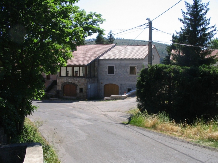 La maison du facteur, à Lanarce