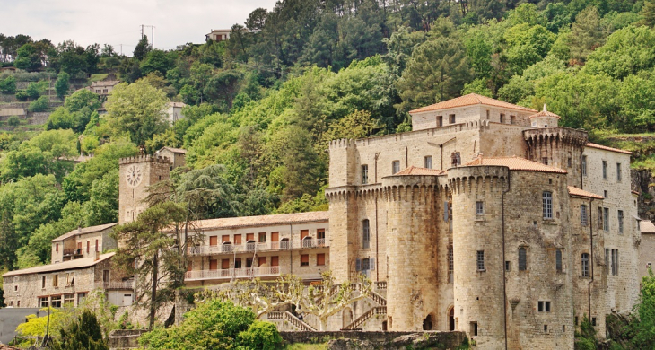 Le Château - Largentière