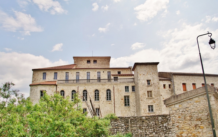 Le Château - Largentière