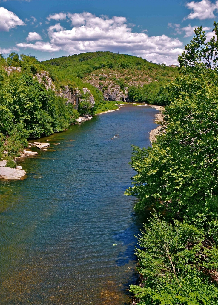 L'amont-de-la-riviere-chassezac - Les Vans