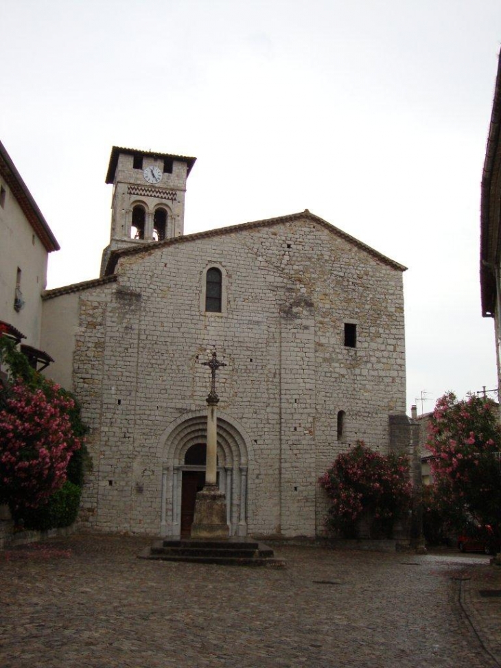 Ruoms (07120) église