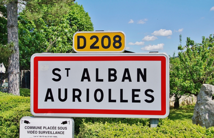  - Saint-Alban-Auriolles