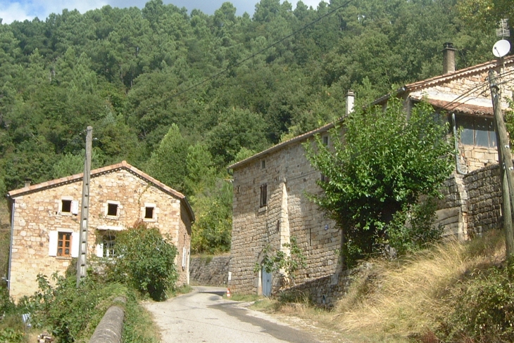 Hameau du Reverger - Saint-André-Lachamp