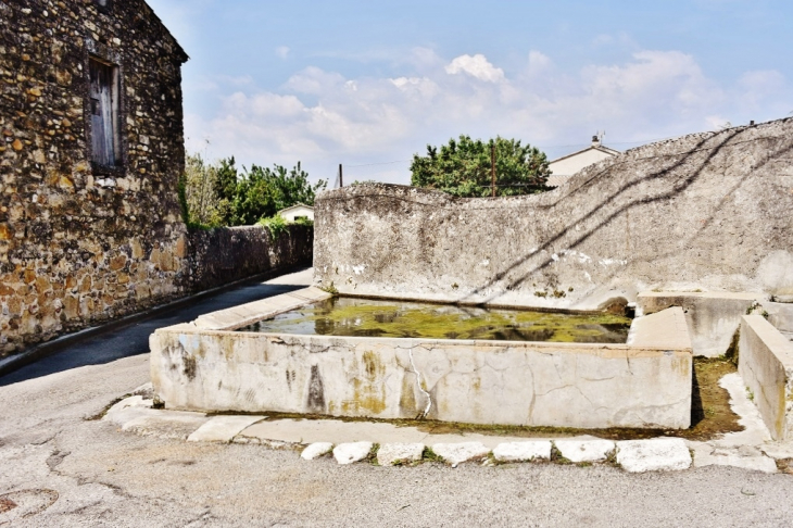 Le Lavoir - Saint-Just