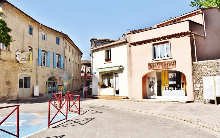 La Commune - Saint-Marcel-d'Ardèche