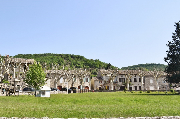 La Commune - Saint-Maurice-d'Ibie