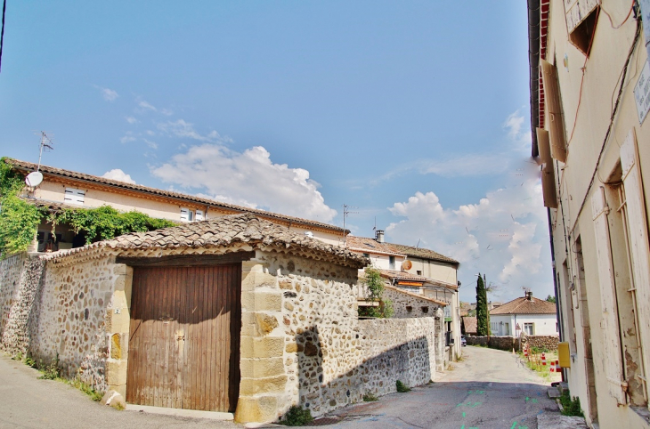 La Commune - Saint-Sernin