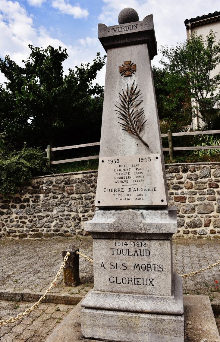 Monument-aux-Morts - Toulaud