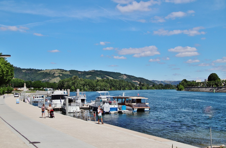 Le Rhône - Tournon-sur-Rhône