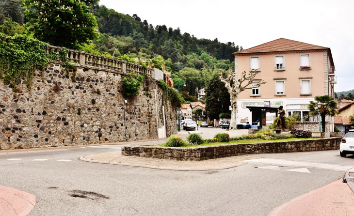 La Commune - Vals-les-Bains