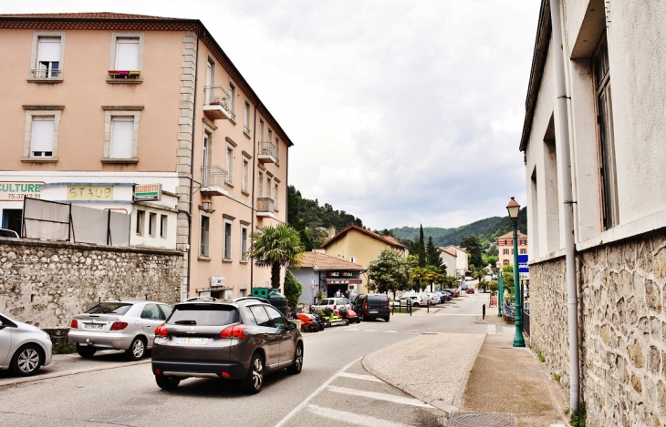 La Commune - Vals-les-Bains