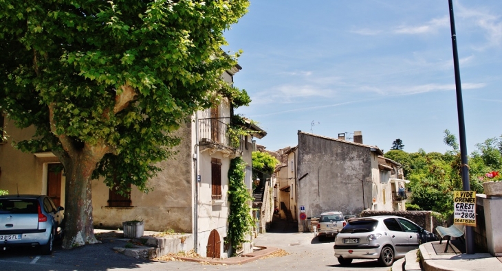 Le Village - Aouste-sur-Sye