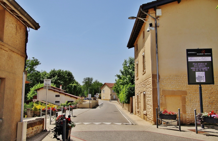 La Commune - Beaumont-Monteux