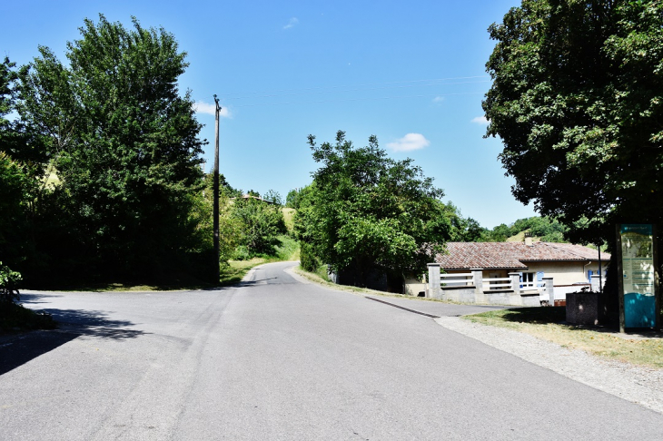 La Commune - Beauregard-Baret