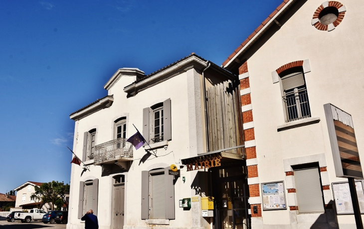 La Mairie - Bésayes