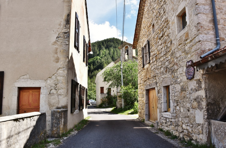 Bonneval-en-Diois ( La Commune ) - Boulc