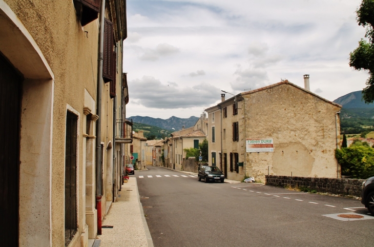 La Commune - Bourdeaux