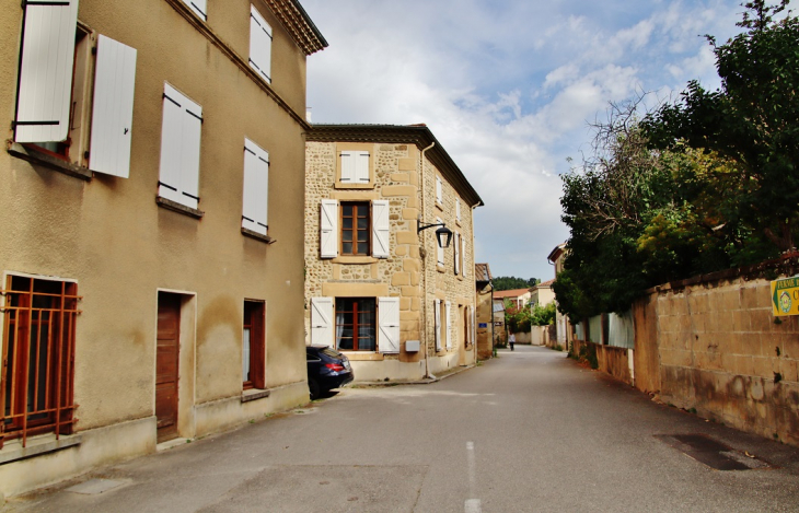 La Commune - Chanos-Curson