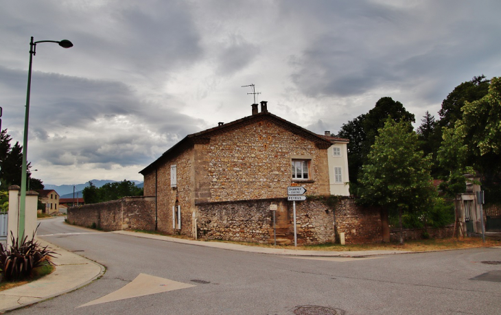 La Commune - Charpey