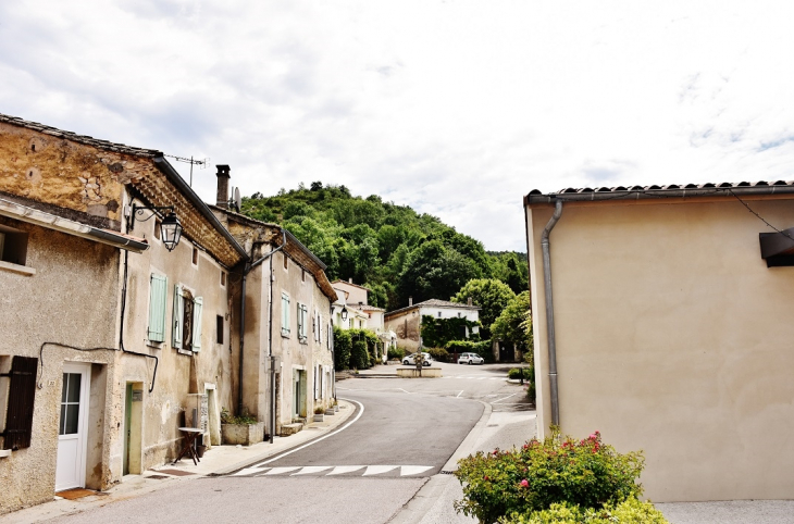 La Commune - Châteaudouble