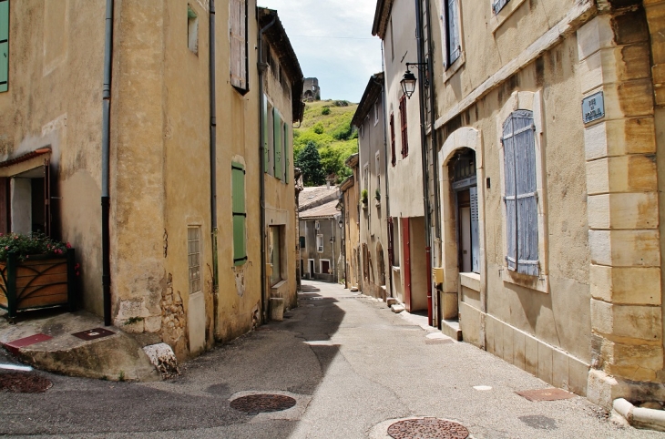 La Commune - Châteauneuf-du-Rhône