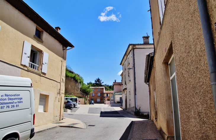 La Commune - Châteauneuf-sur-Isère