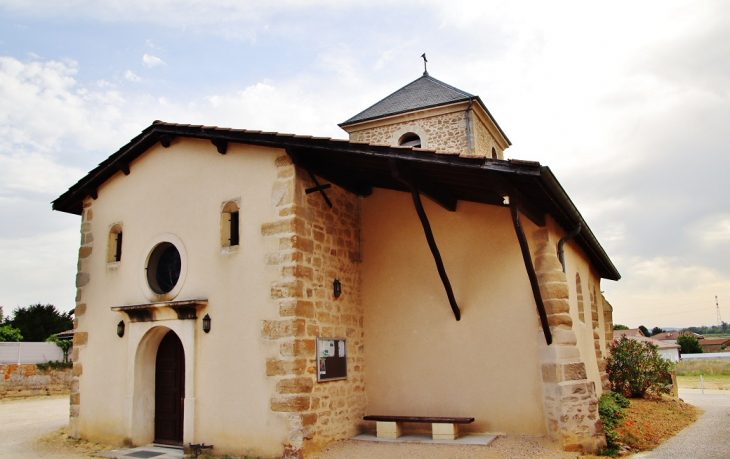   -église St Priest - Chavannes