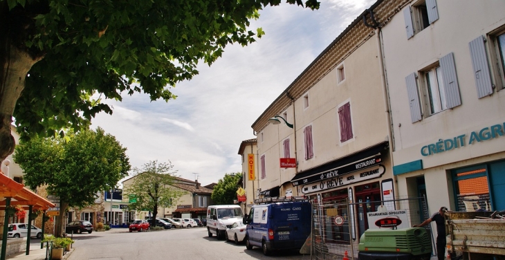 Le Village - Cléon-d'Andran