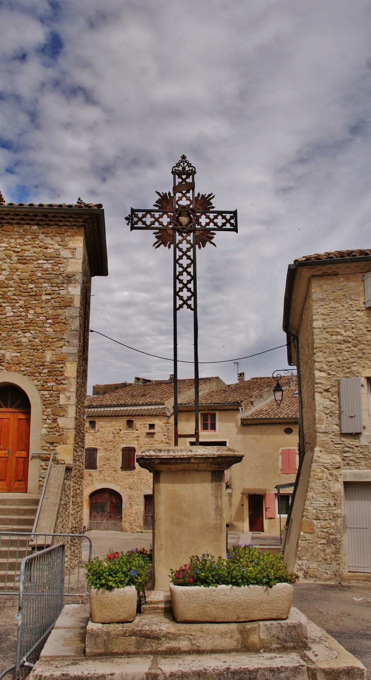 Croix - Cléon-d'Andran