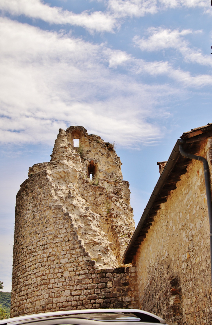 Ruines de la tour - Cobonne